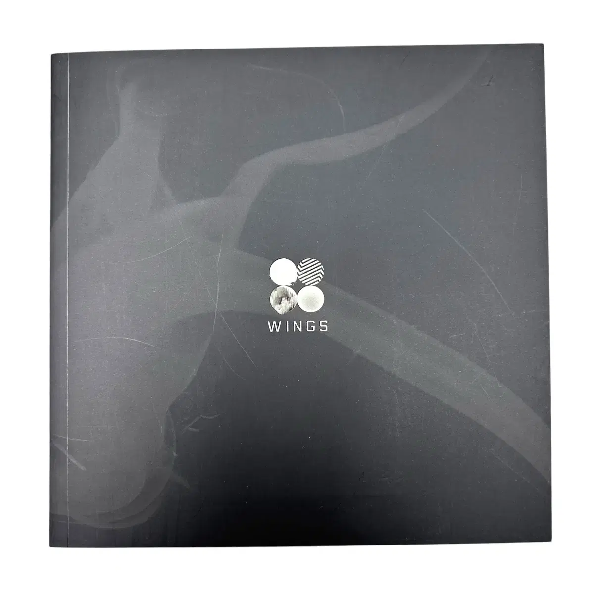 BTS 방탄소년단 정규 2집 WINGS BOOK 'W' ver.